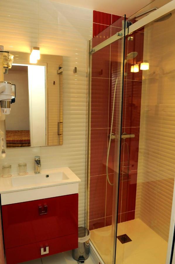 Hotel La Sanguine París