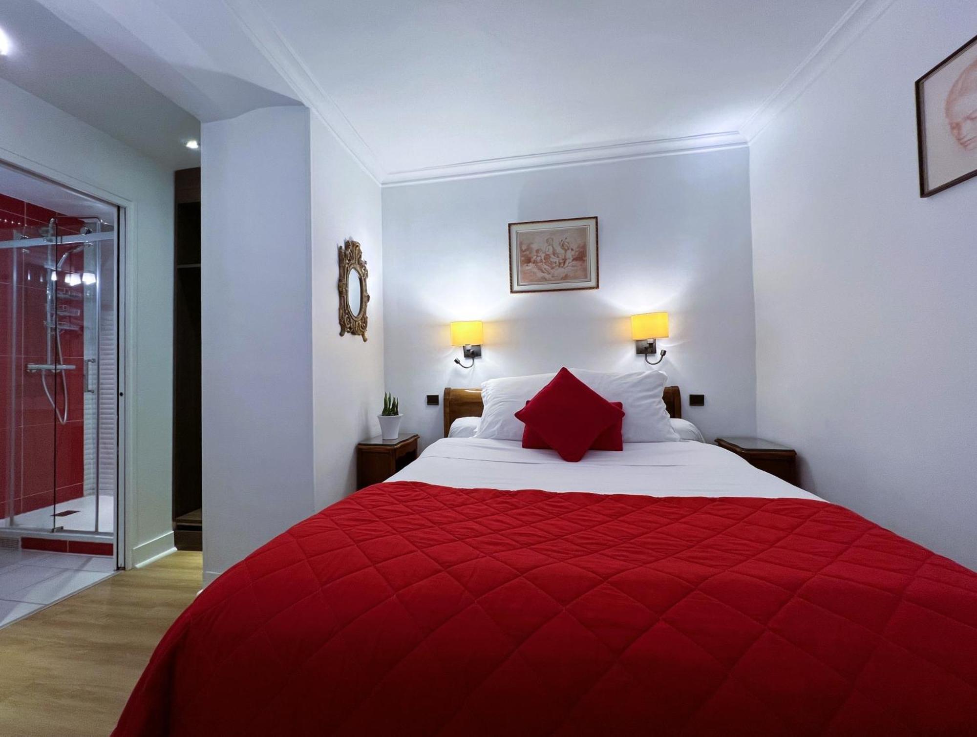 La Sanguine Hotel París